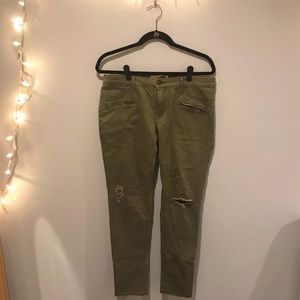 Green Skinny Zipper Jeans